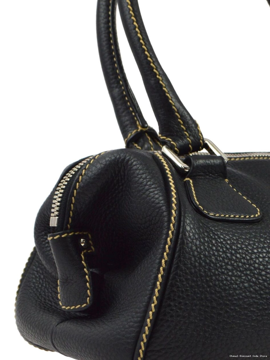 Affordable HOT SALE tassel 2003 Women CHANEL tote bag 0408